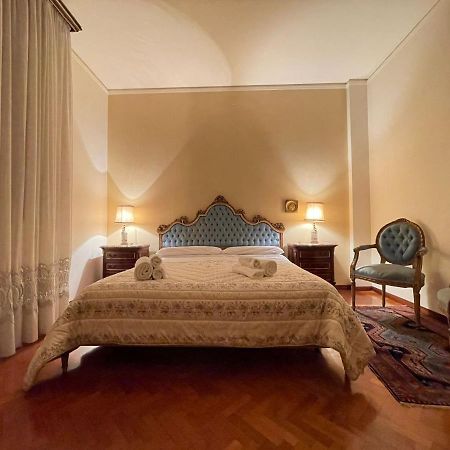 Royal Suite - Near Station & City Center Modena Exteriör bild