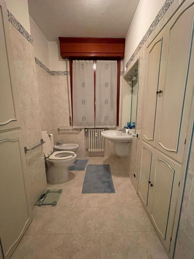 Royal Suite - Near Station & City Center Modena Exteriör bild